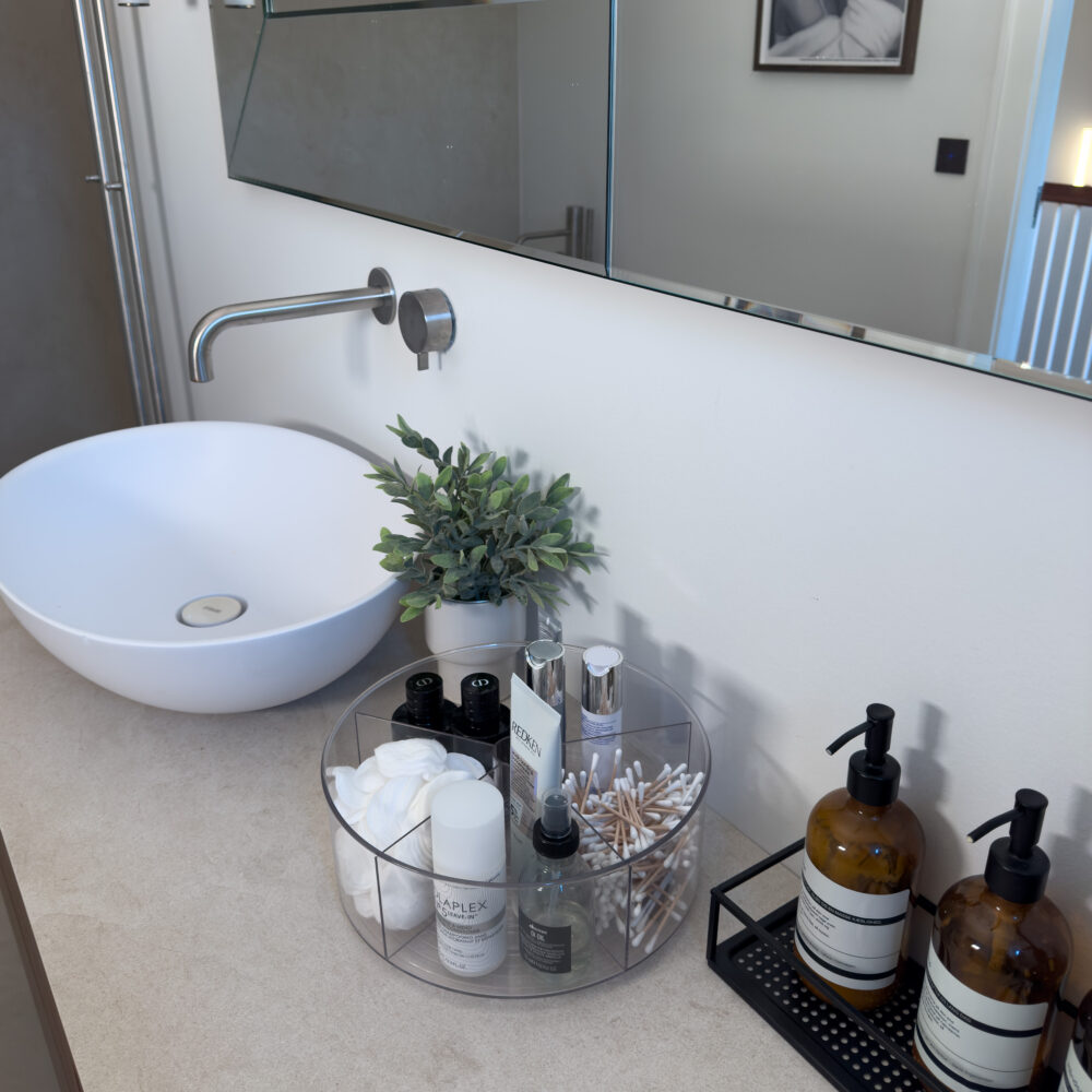 Sabina – Turntable med 5 rum