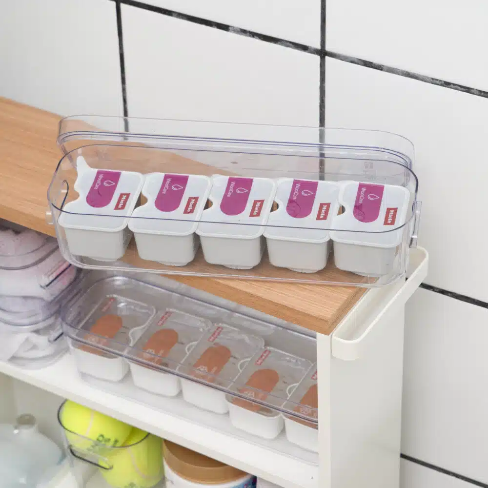 Cajsa – Transparent plastkasse (8 størrelser)