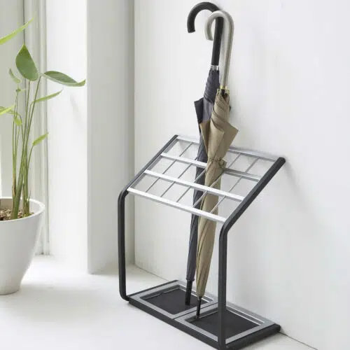 April – Yamazaki Paraplyholder
