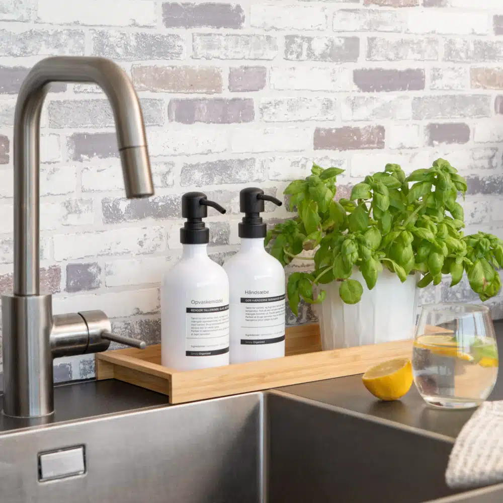 Frigga – Sæbedispenser i plast, 450 ml (4 pumpevarianter)