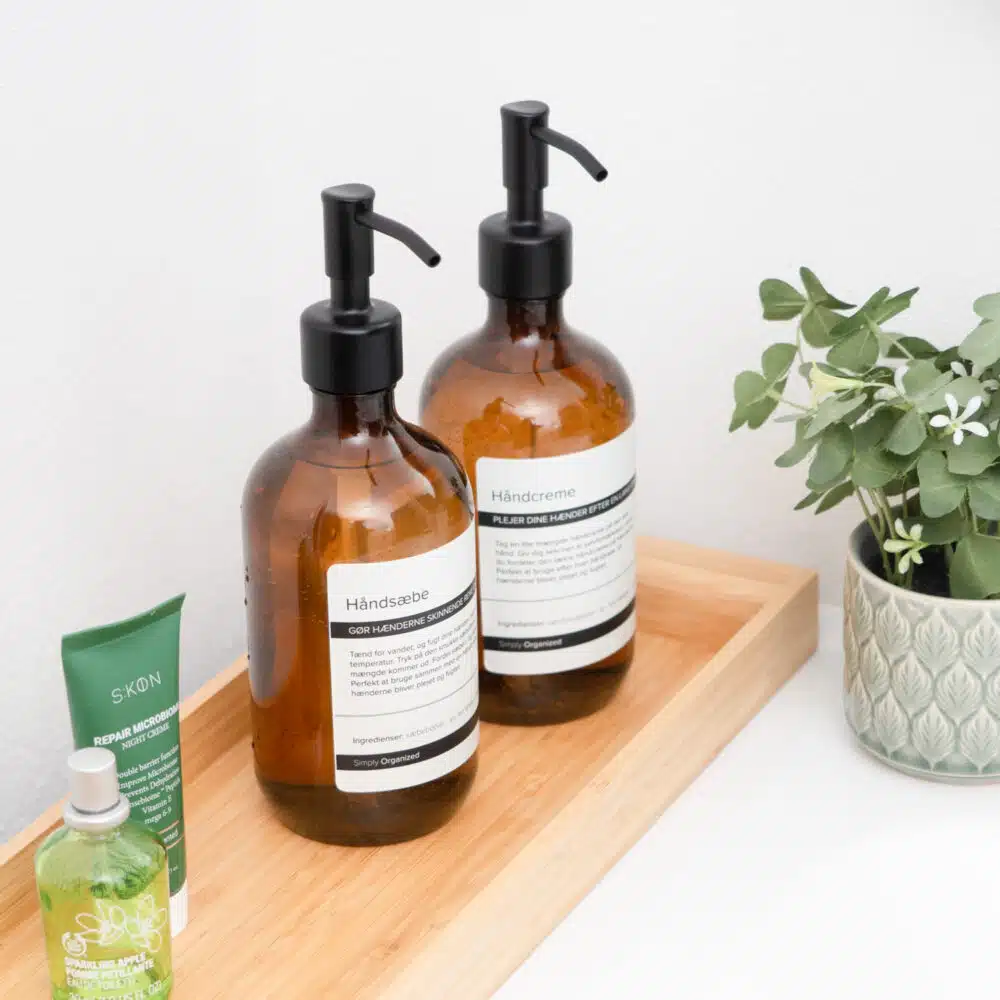 Frigga – Sæbedispenser i plast, 450 mL (4 pumpevarianter)