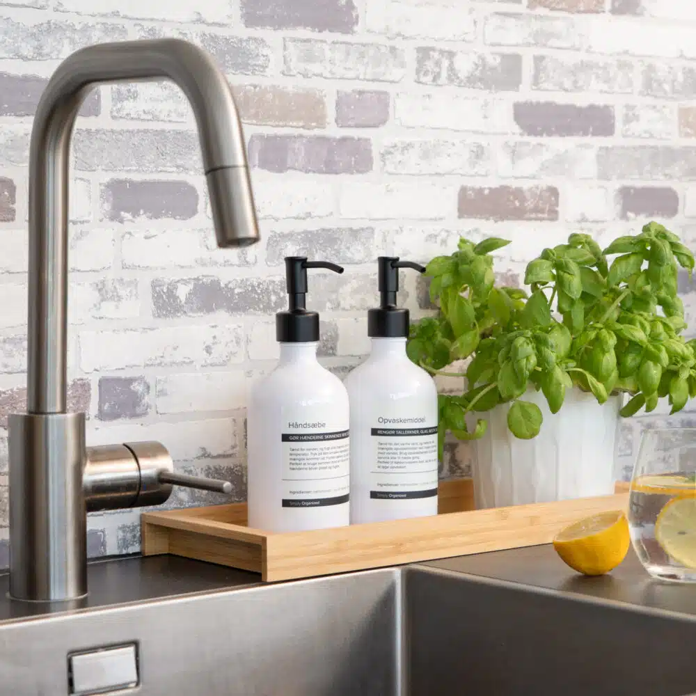 Frigga – Sæbedispenser i plast, 450 ml (4 pumpevarianter)