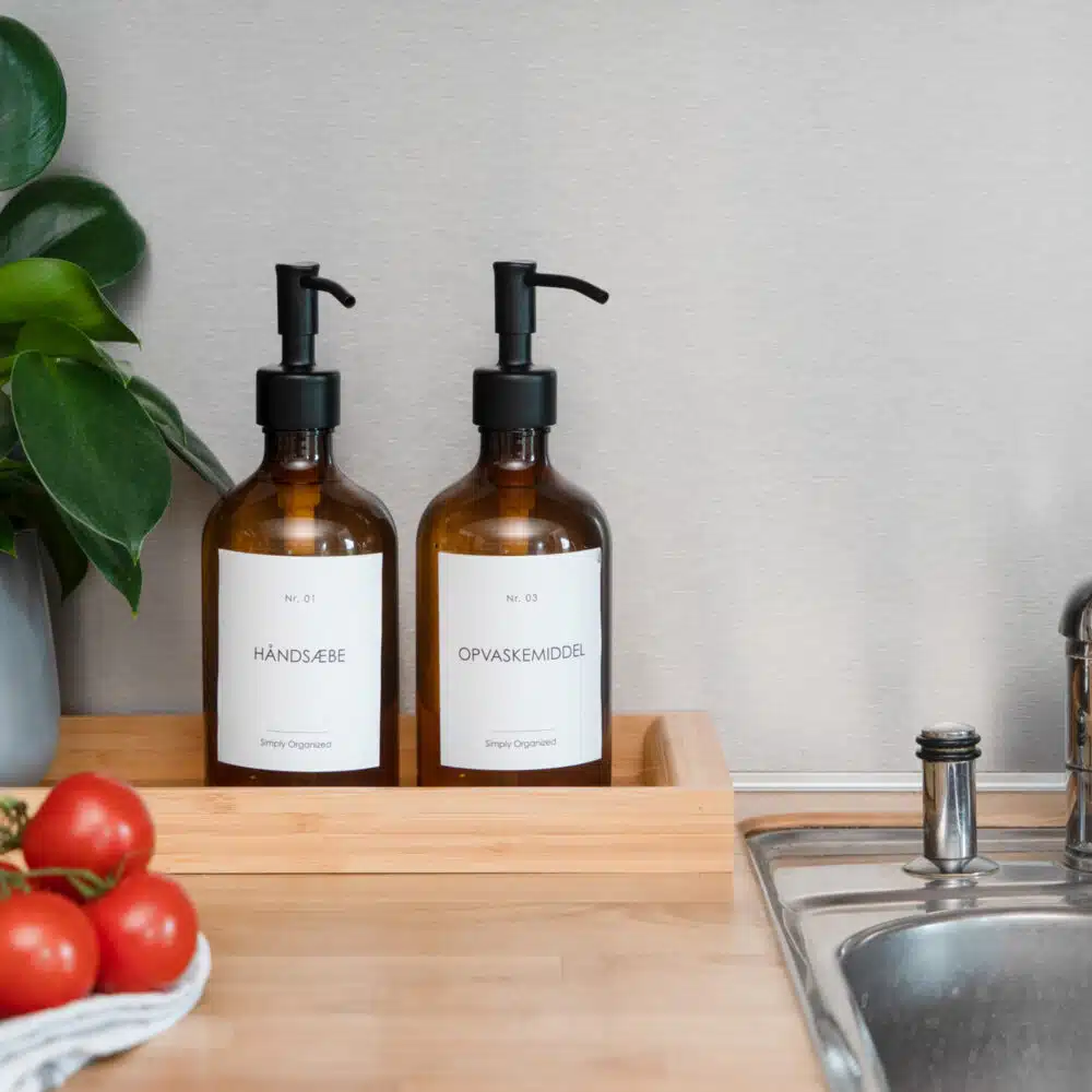Frigga – Sæbedispenser i plast, 450 mL (4 pumpevarianter)