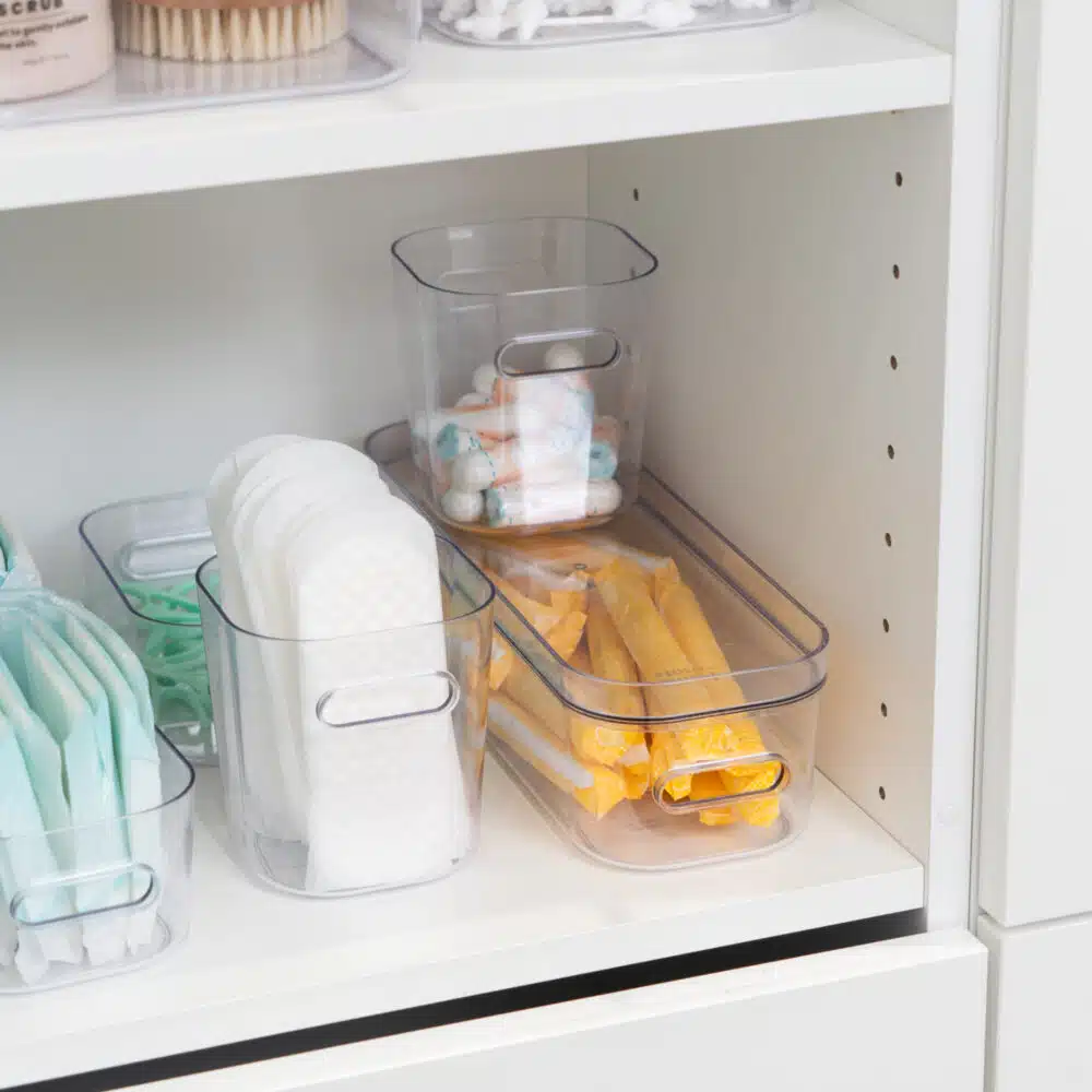 Cajsa – Transparent plastkasse (8 størrelser)