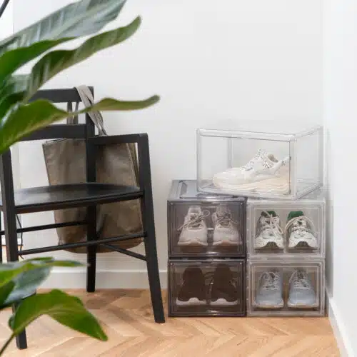 Alexa – Stabelbar sneaker box (2 farver)