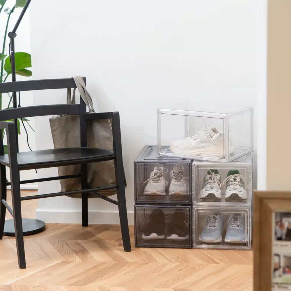 Alexa – Stabelbar sneaker box (2 farver)