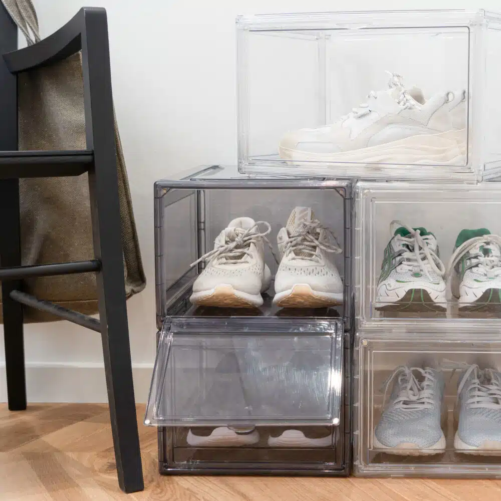 Alexa – Stabelbar sneaker box (2 farver)