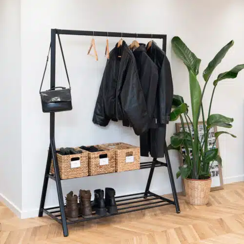 Elora – Tøjstativ med hjul