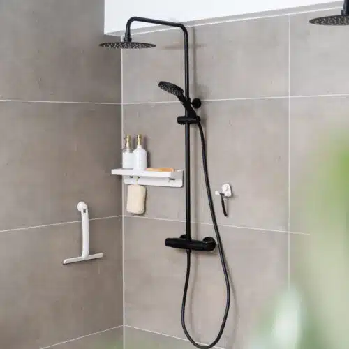 Mira – Umbra Selvklæbende hylde til badet