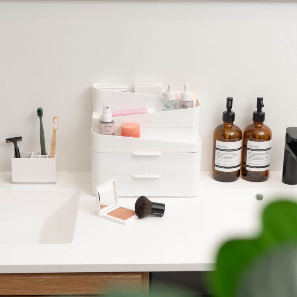 Barbara – Umbra Makeup organizer med skuffer