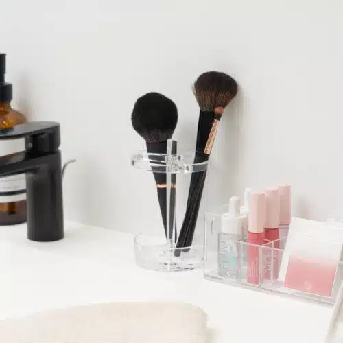 Nora – Holder til makeupbørster (2 varianter)
