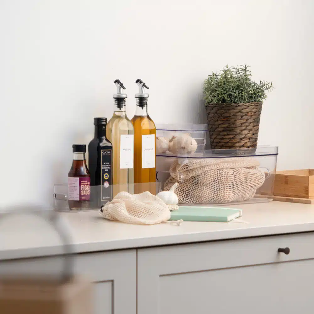 Cajsa – Transparent plastkasse (8 størrelser)