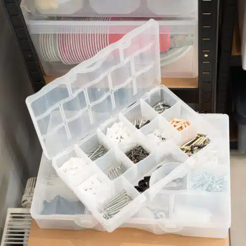Frida – Systemkasse med rum og låg (3 størrelser)