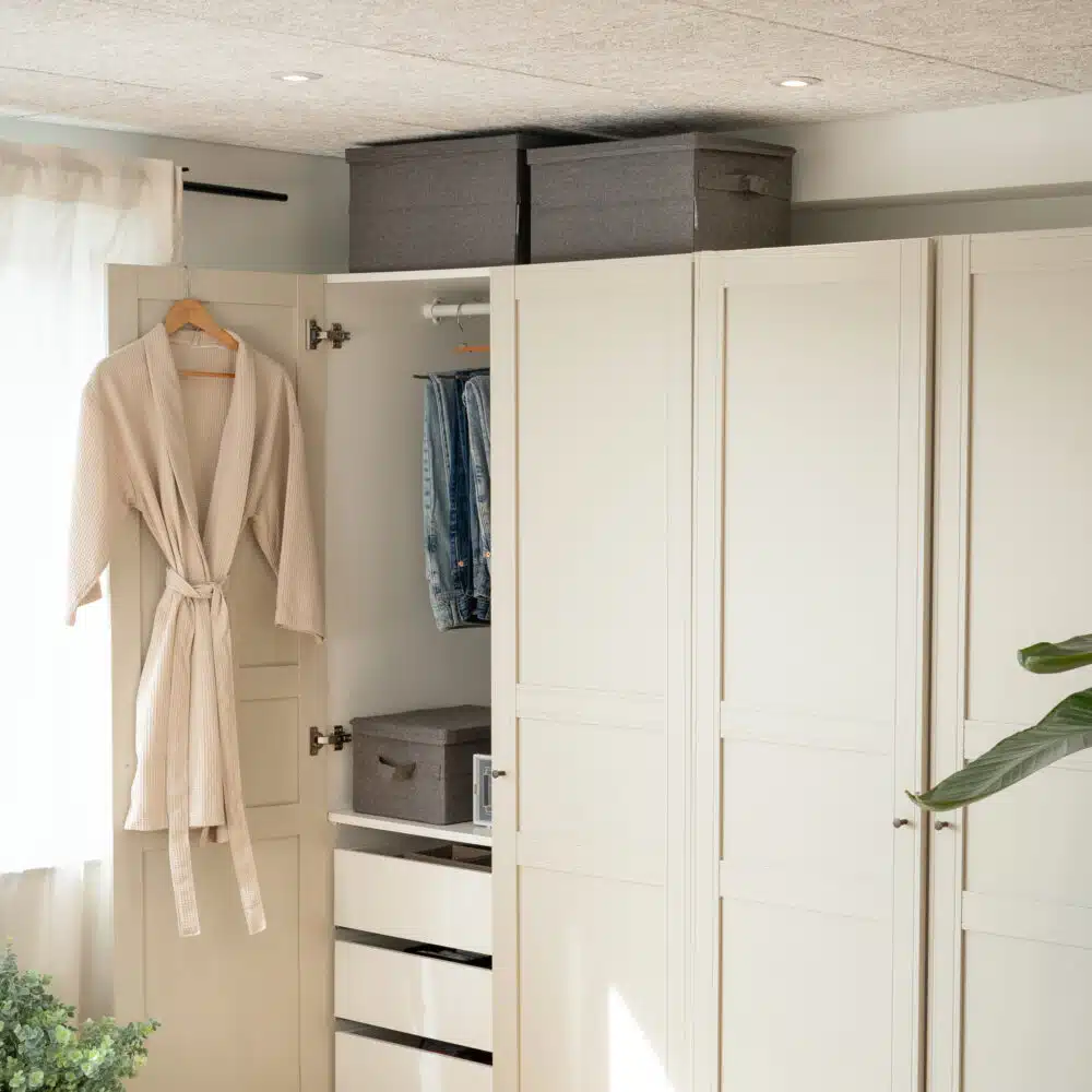 Carrie – Stofkasse med låg (3 størrelser)
