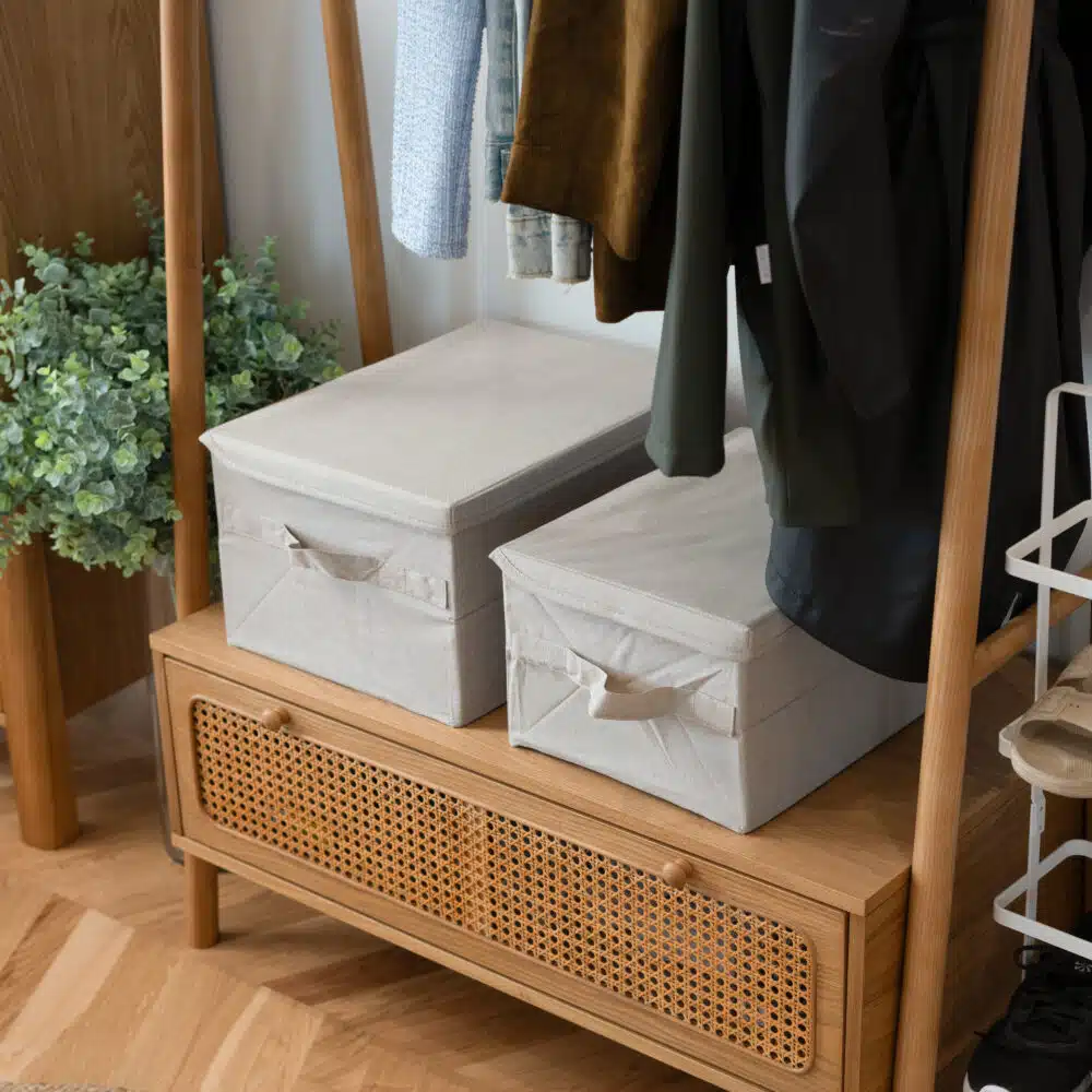 Carrie – Stofkasse med låg (3 størrelser)