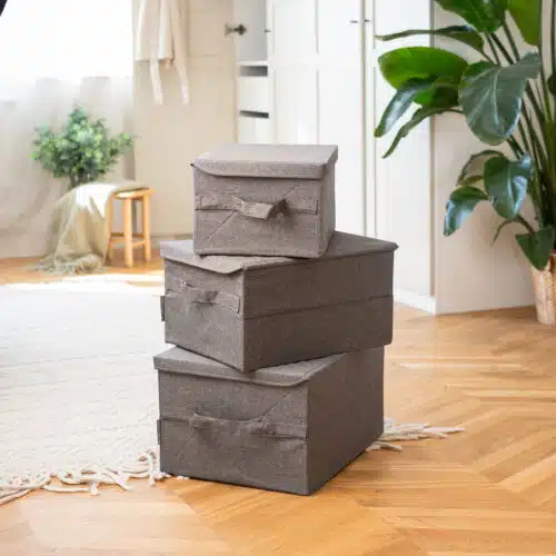 Carrie – Stofkasse med låg (3 størrelser)