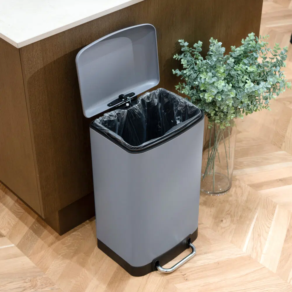 Bjørk – Pedalspand med soft-close (30 liter)