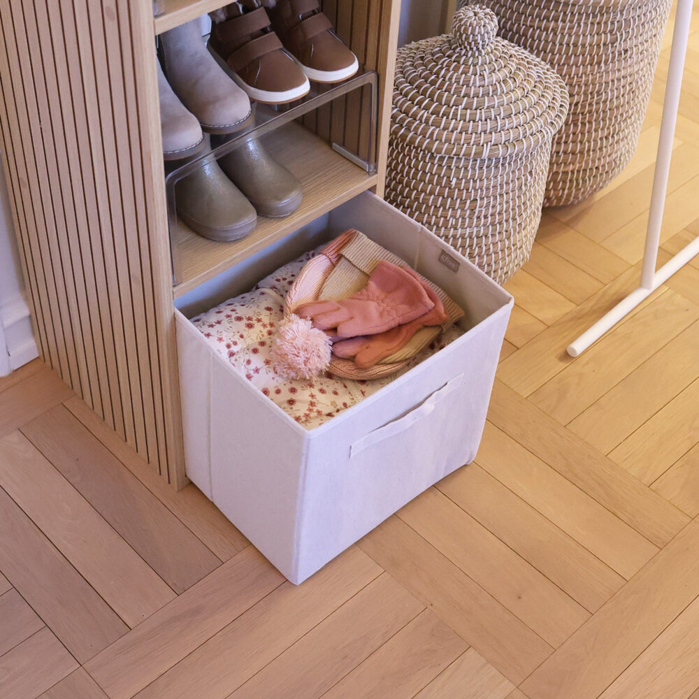 Kaia – Rumdelerkasse i stof